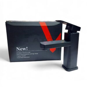 CANILLA NEGRA DE BAÑO CUADRADA "HT-0043"